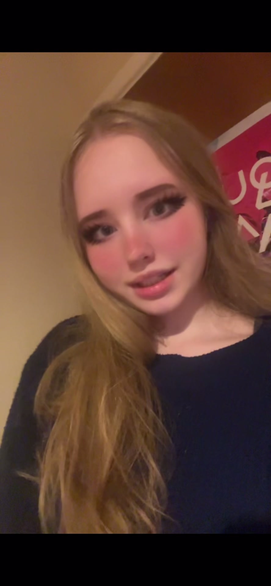 @Bella_love