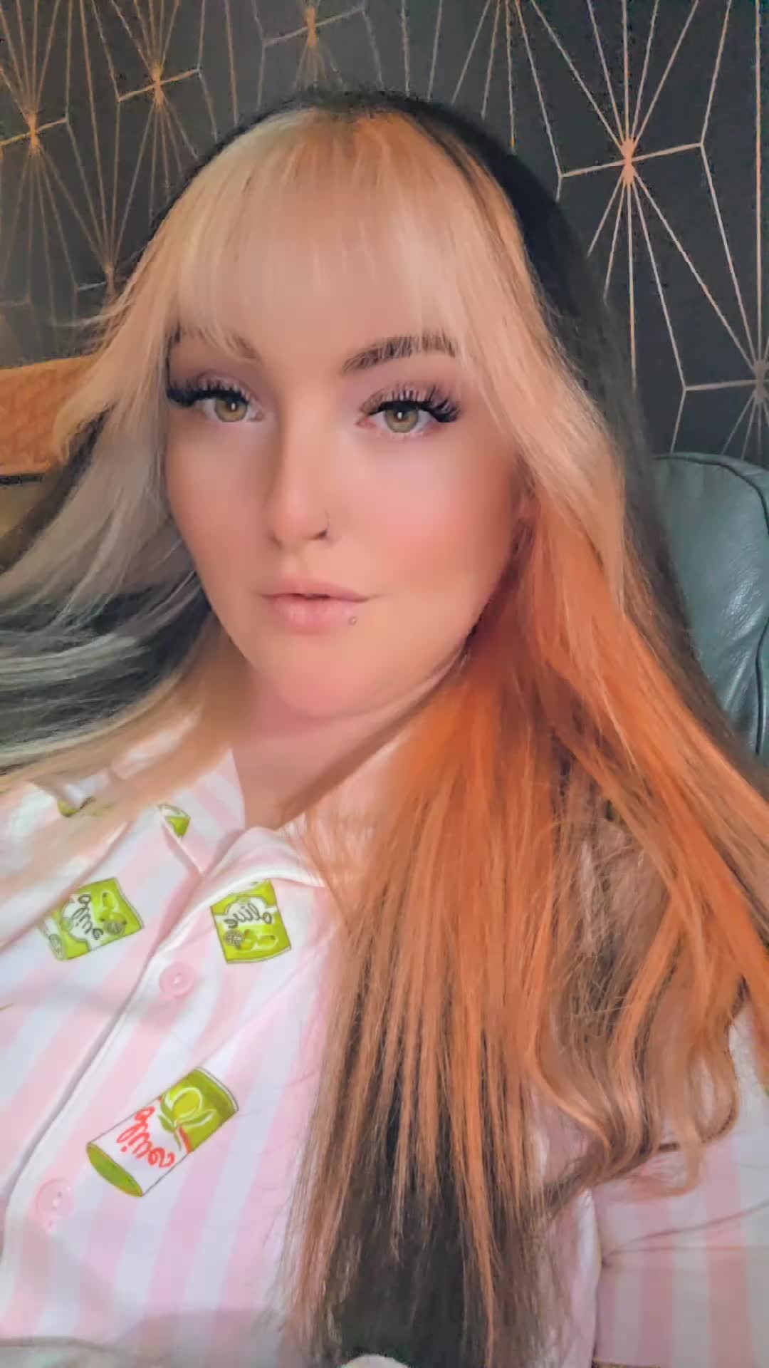 @Staceey