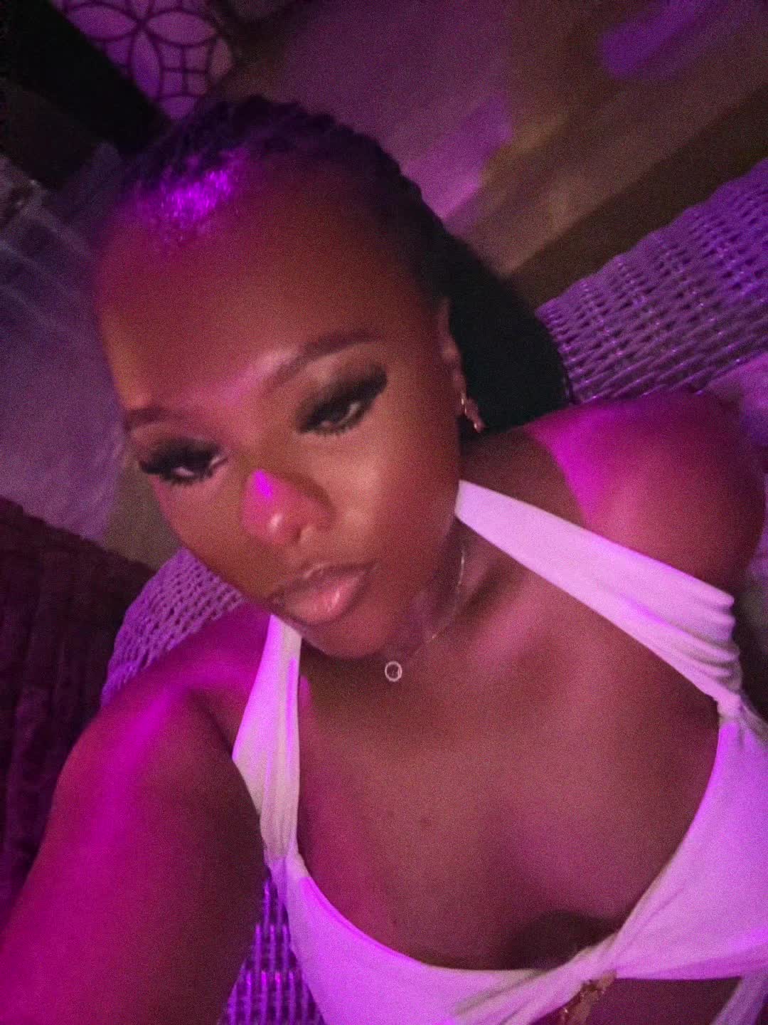 @damz_lola