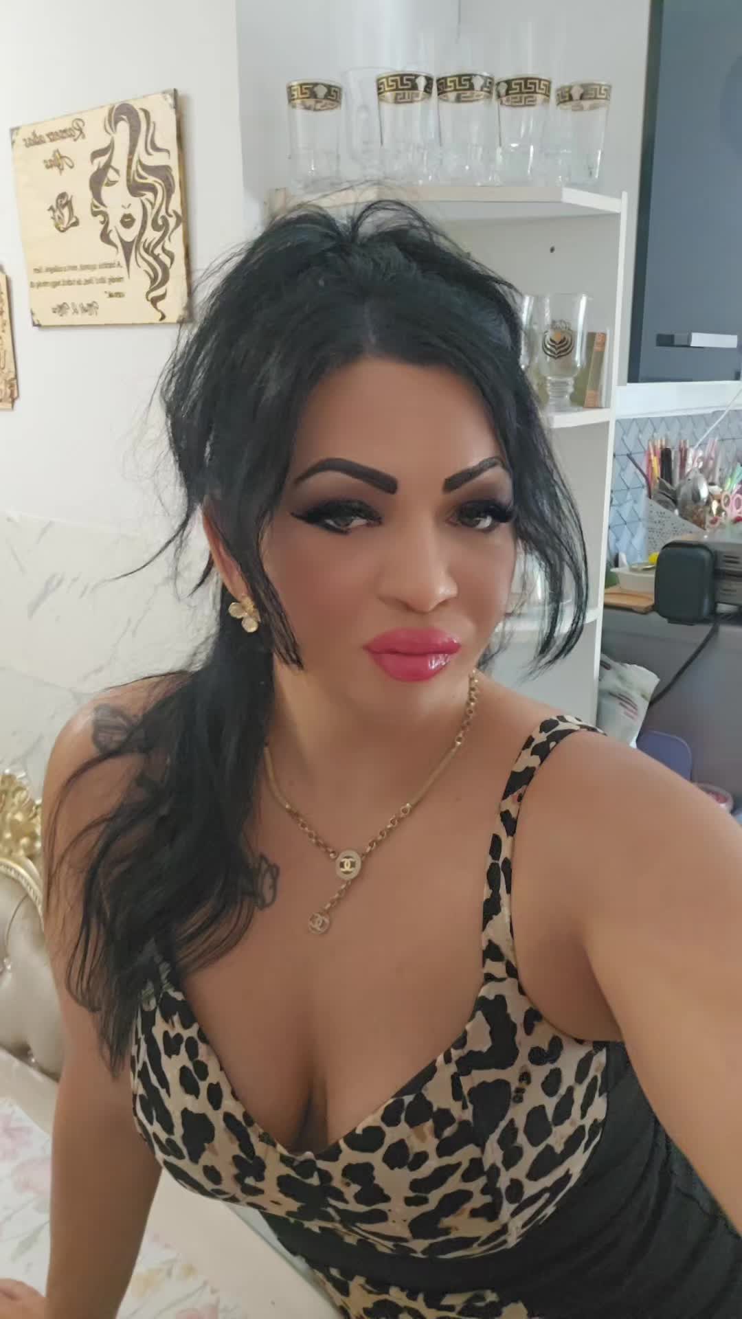 @Rozi