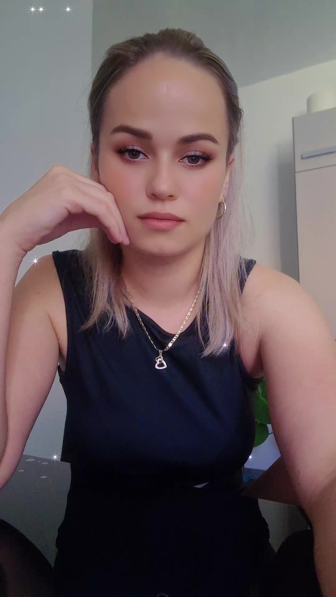 @roxanastoiica