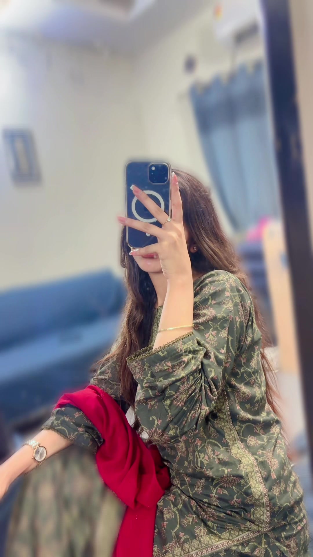 @Marry@😘