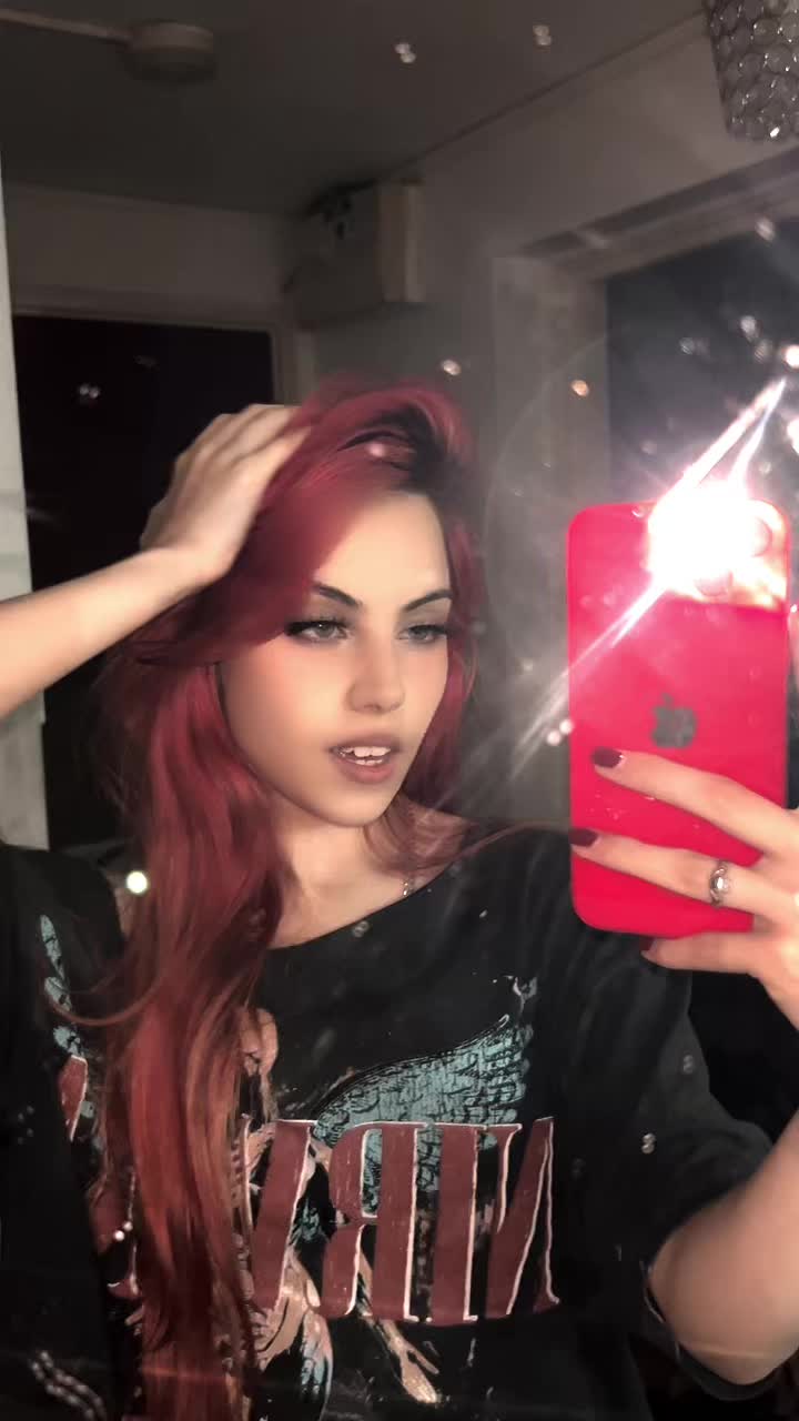 @Katie 🖤