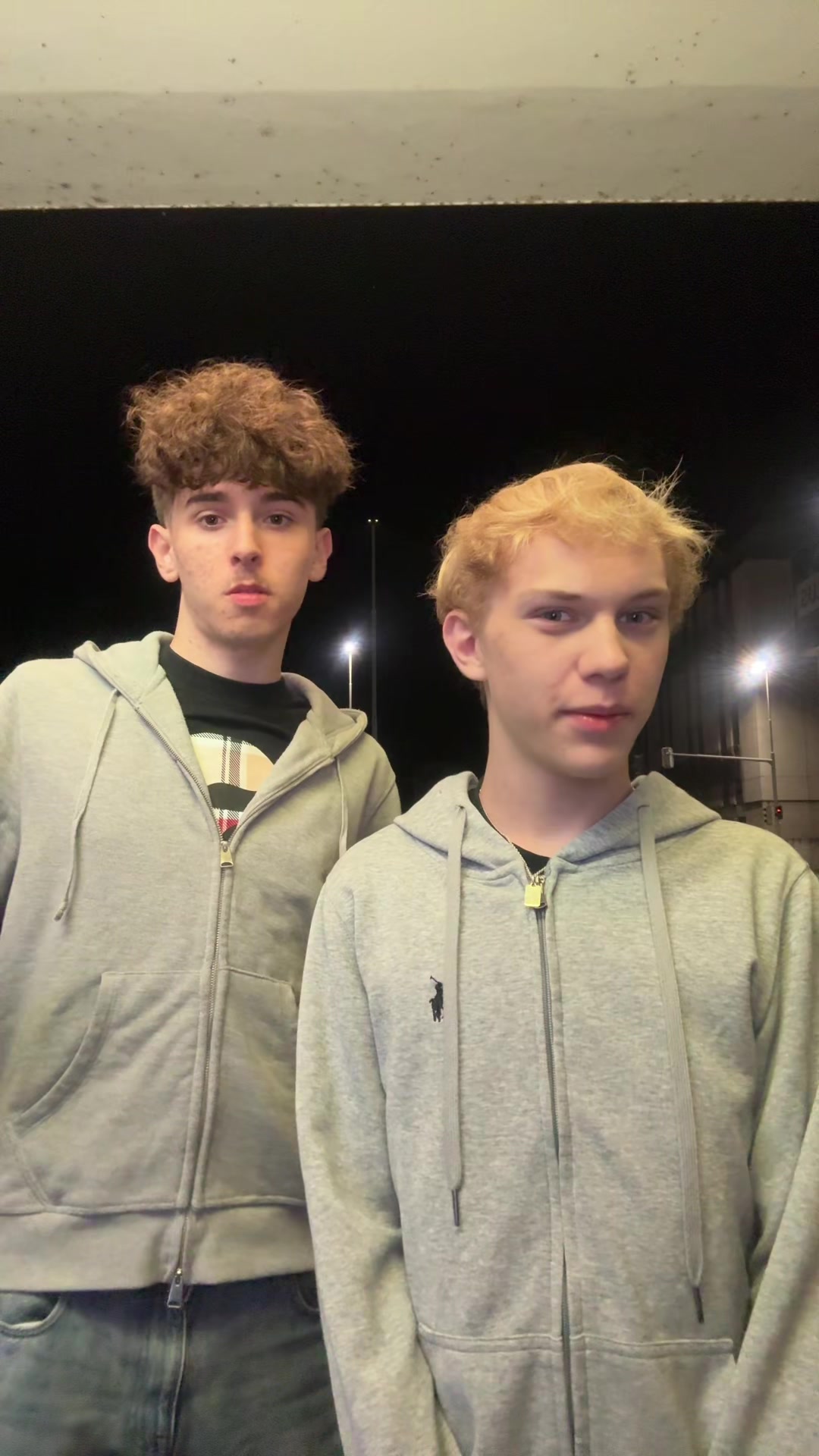 @𝐣𝐮𝐬𝐭𝐢𝐧𝐱𝐞𝐥𝐢𝐚𝐬