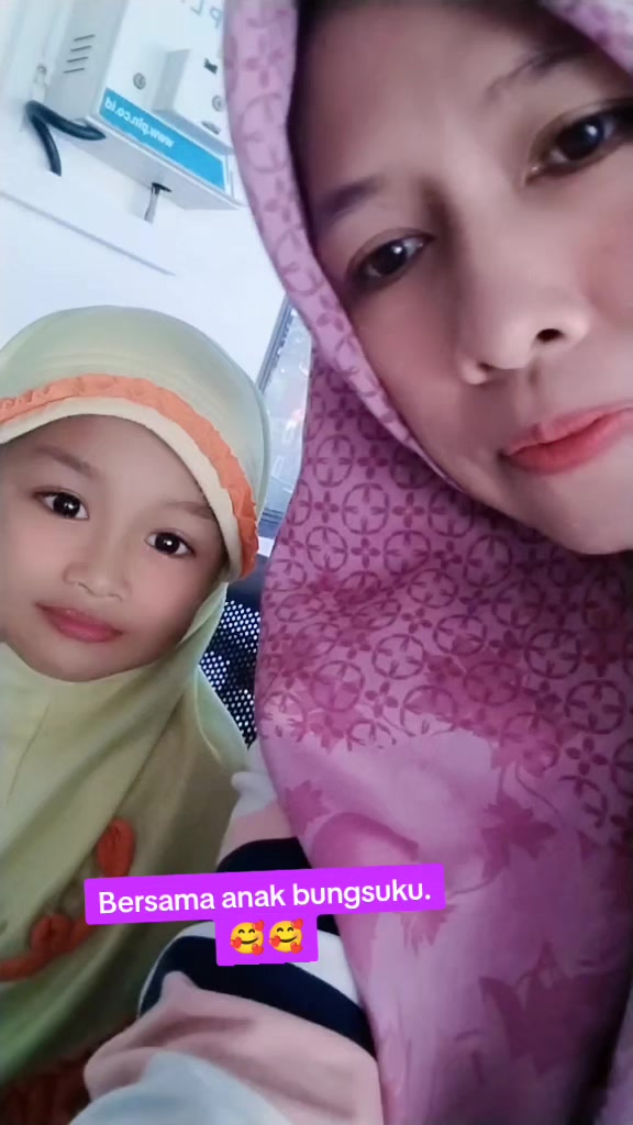 @mahira