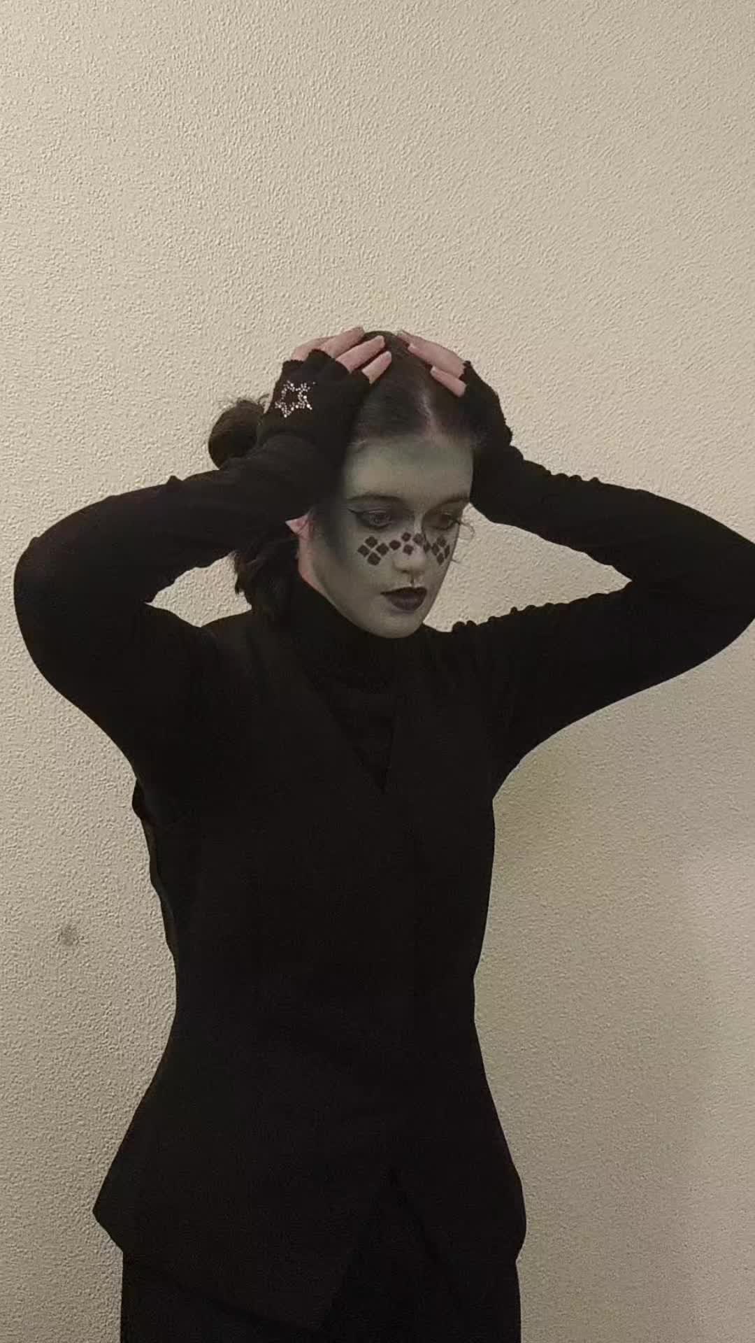 @𝐒𝐨𝐟𝐲 𝐇𝐮𝐱