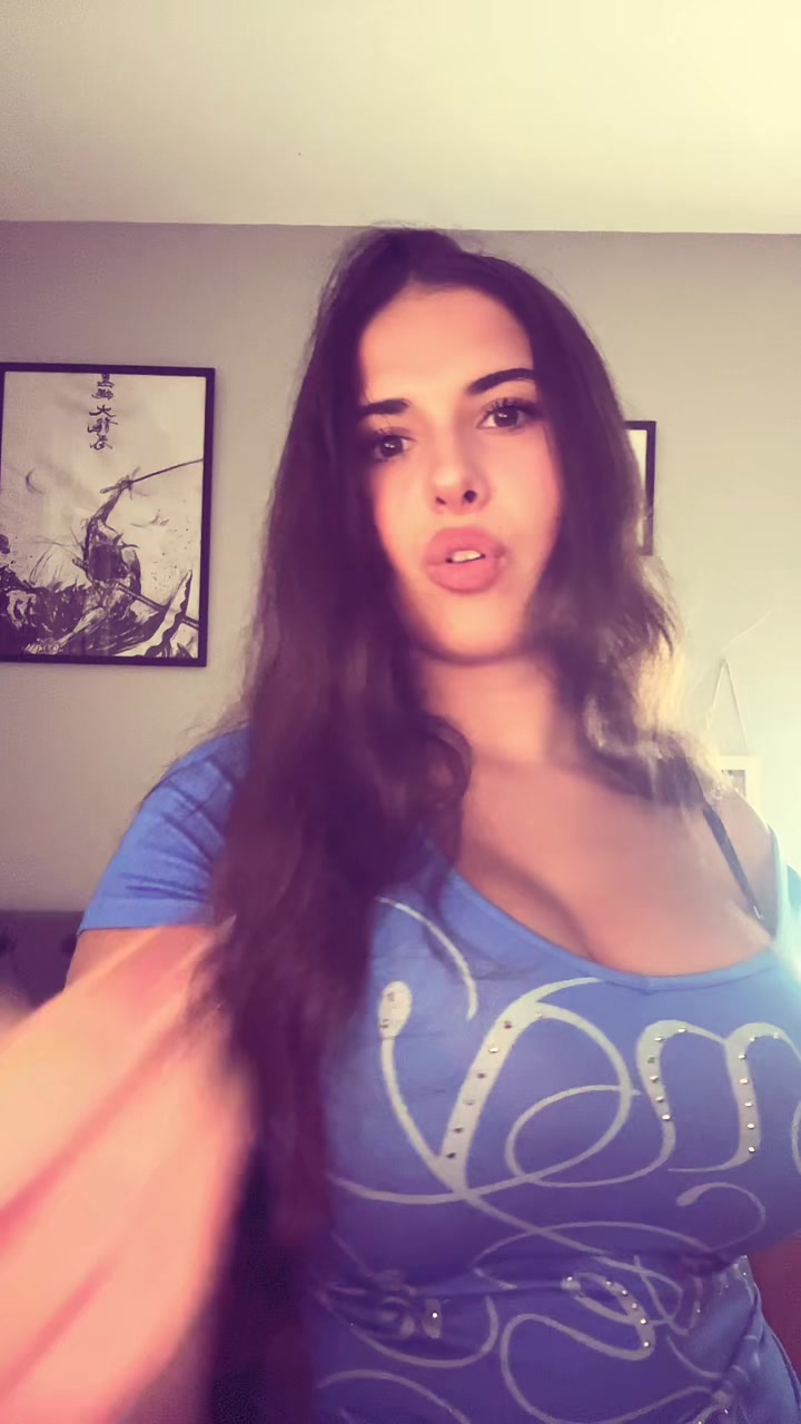 @Luna