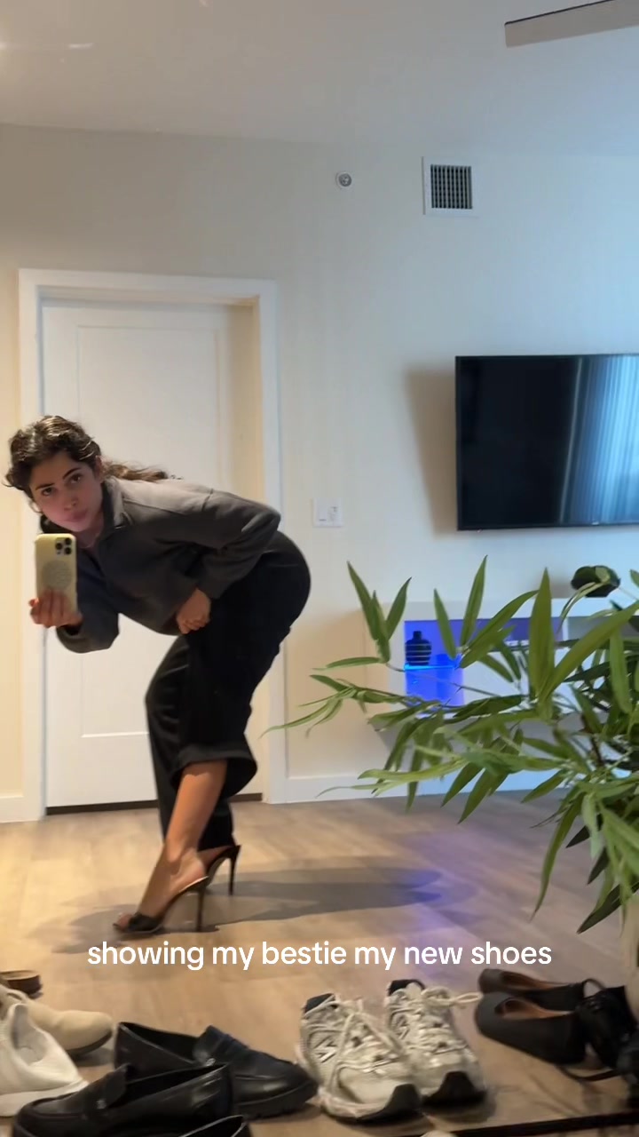 @Angelica