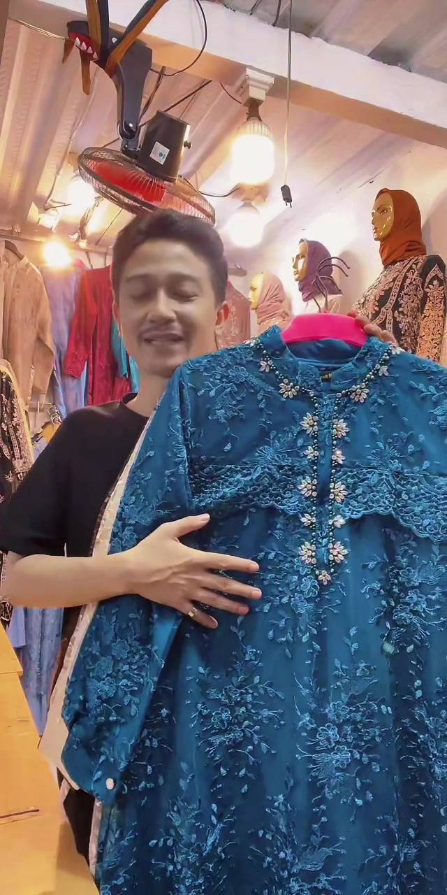 @D2store