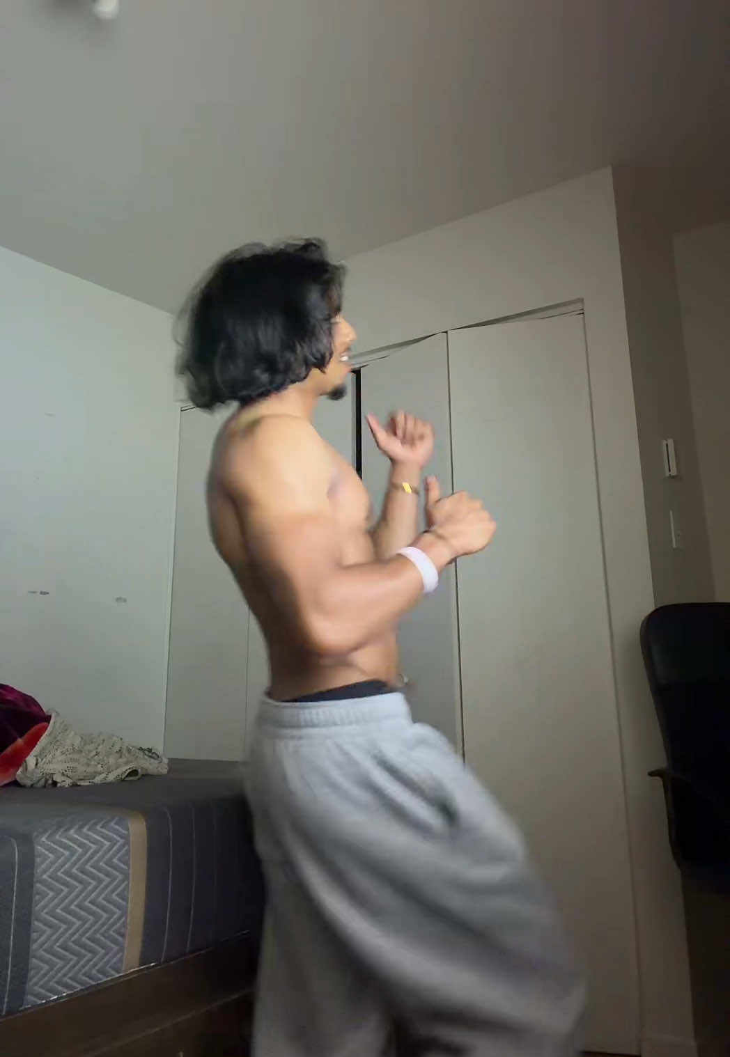 @tiako.laz