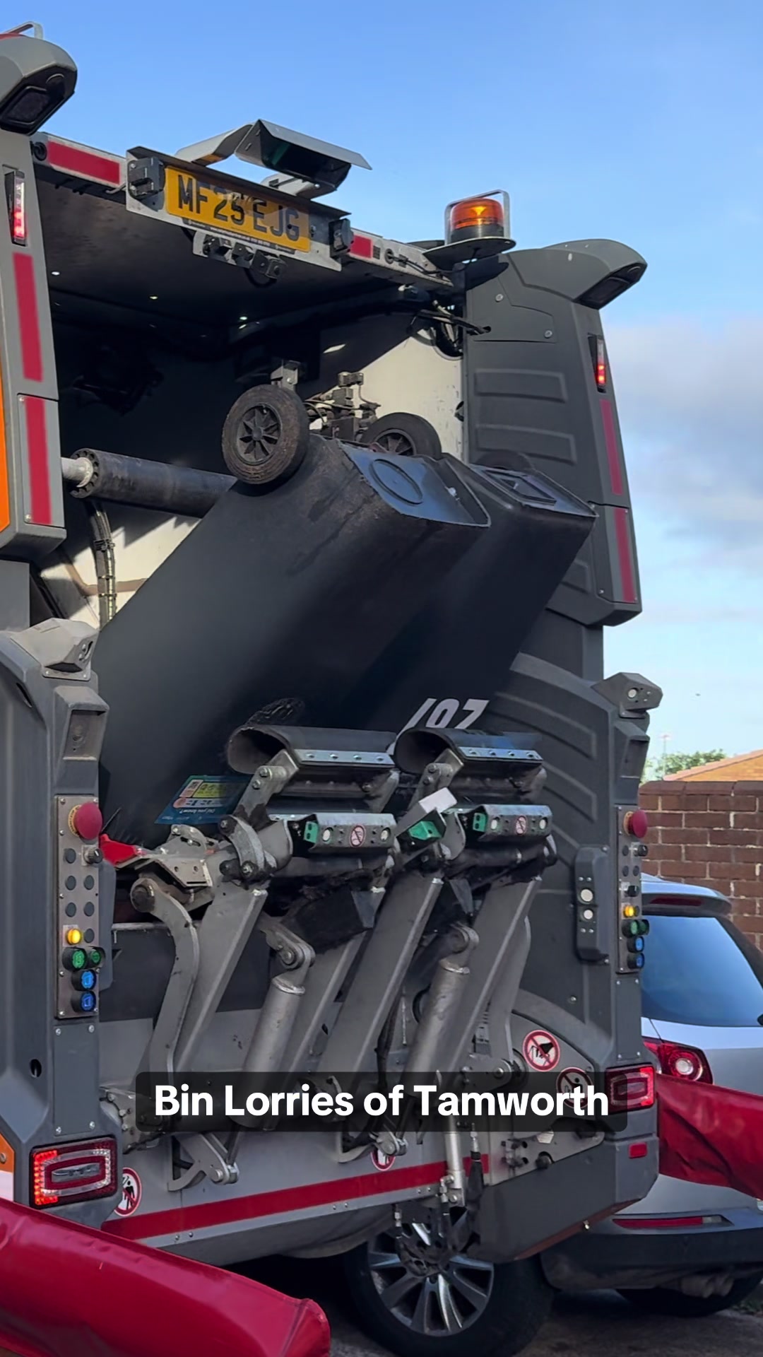 @Bin Lorries of Tamworth