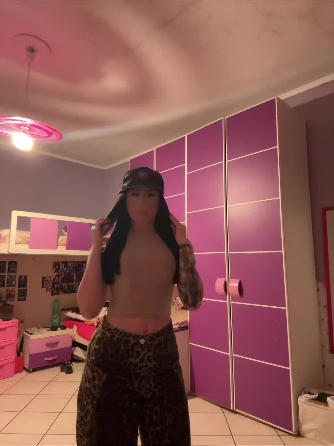 @Aboutmekc_
