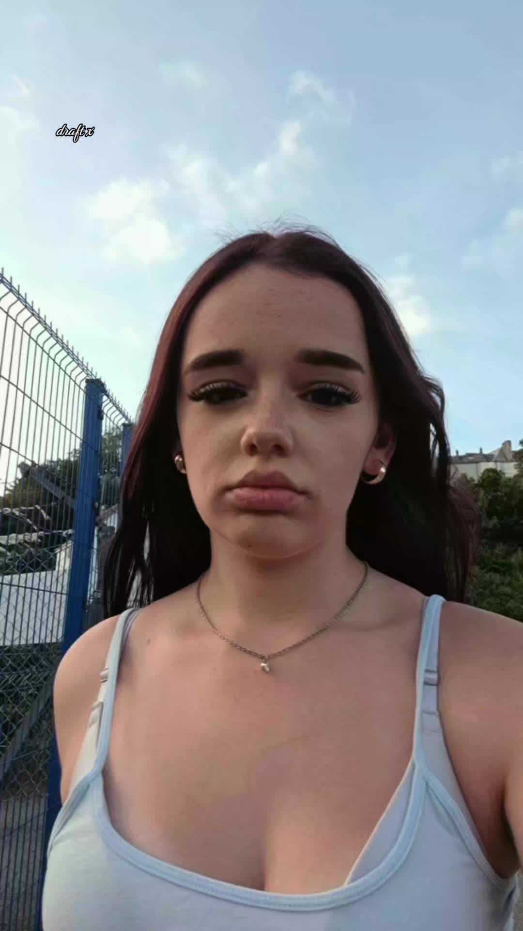 @Lottie 🪐🥊