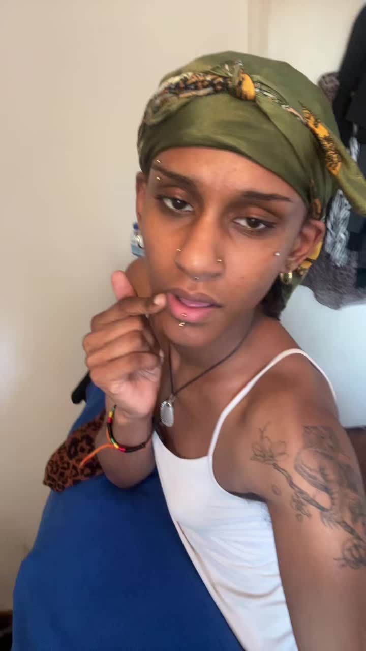 @Anaiya