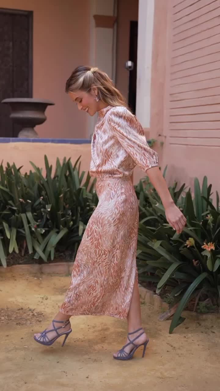 @Ella_Stewart