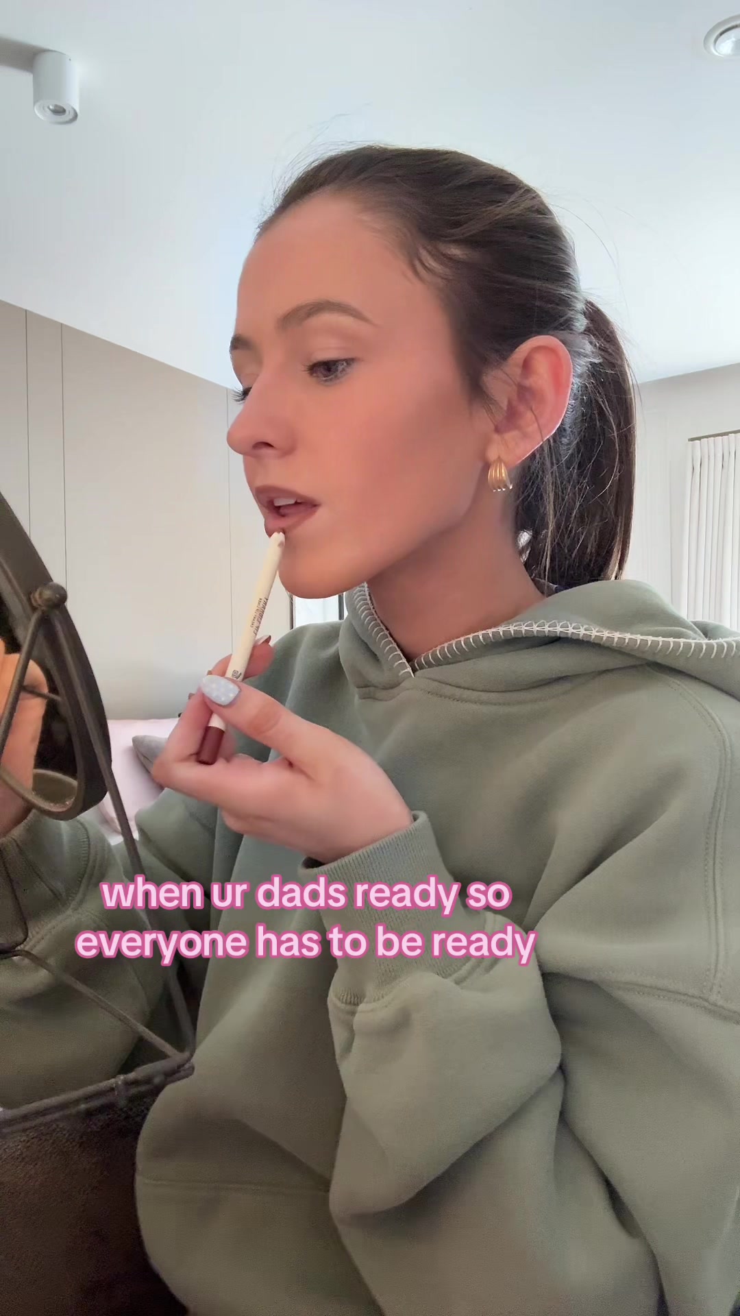 @thesimp5onsisters