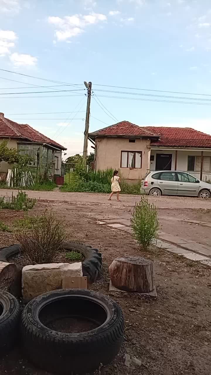 @Цветелина
