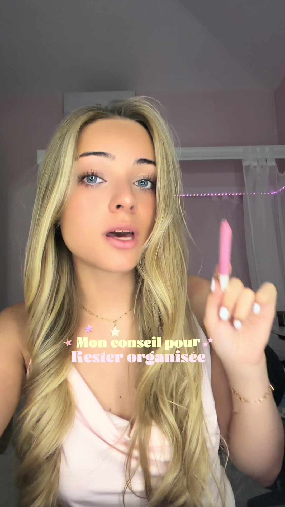 @odélia