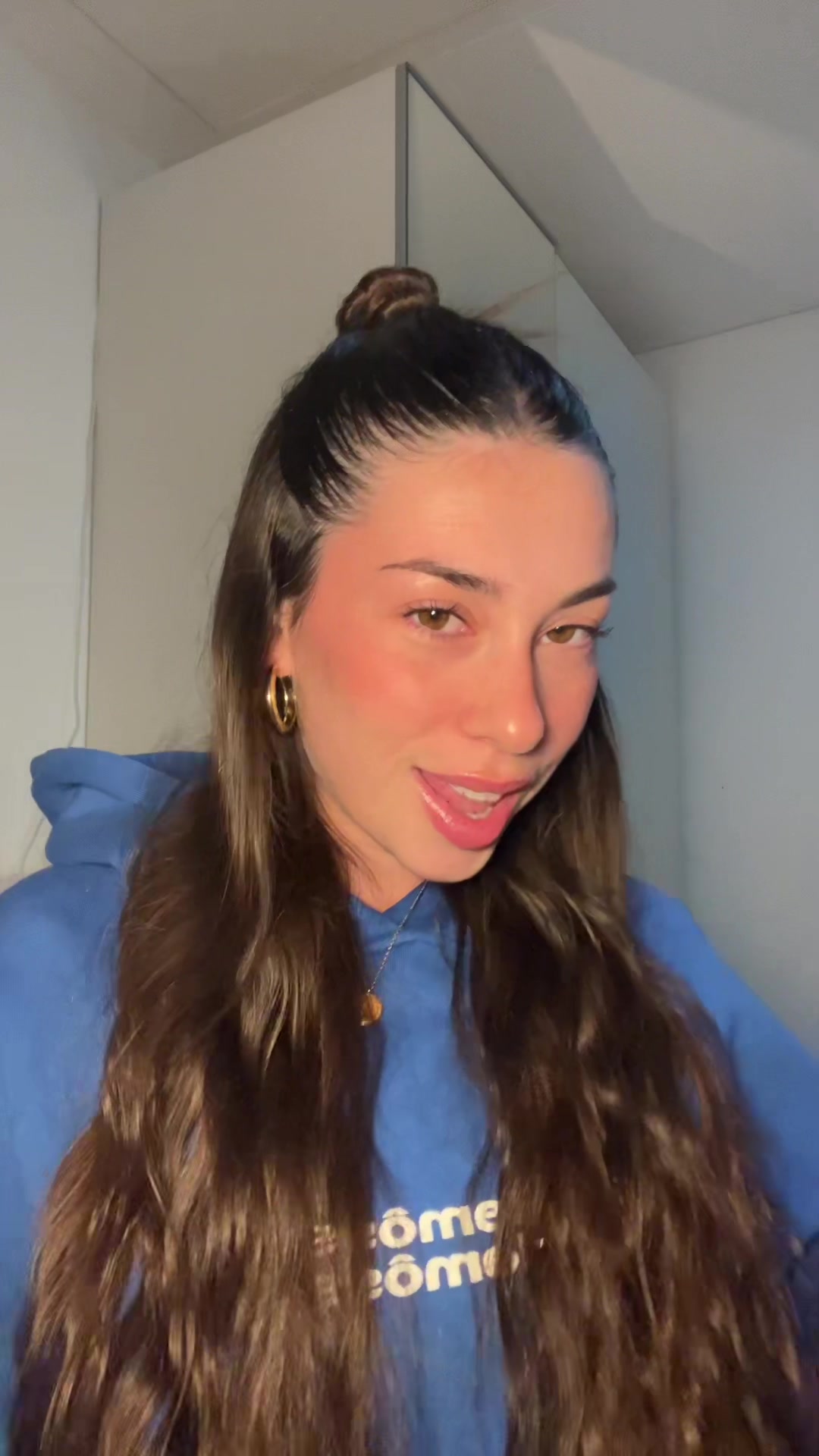 @Elena Ballesteros