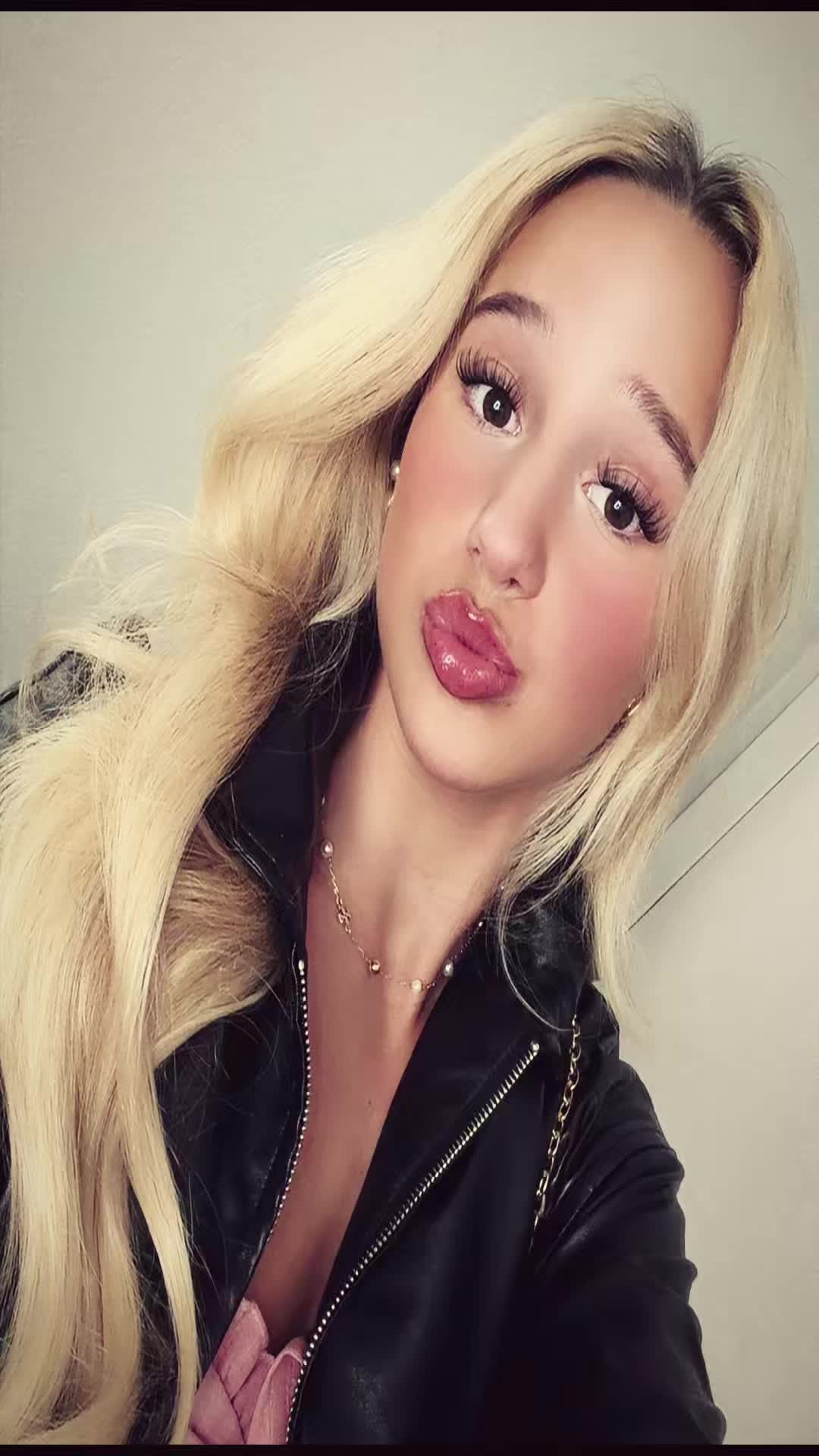 @bj