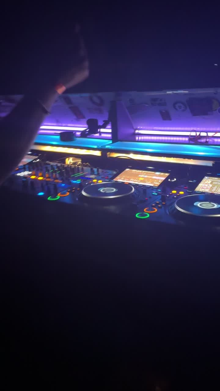 @Leroy.fy🇩🇪🇺🇸🦅