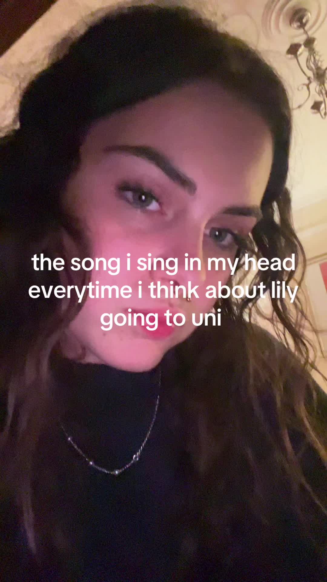 @ella🥀