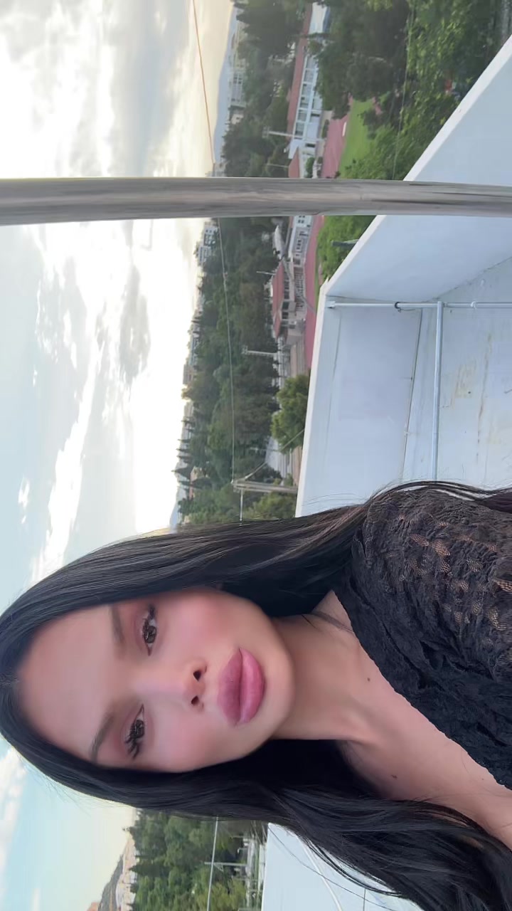 @Eleni 🌺