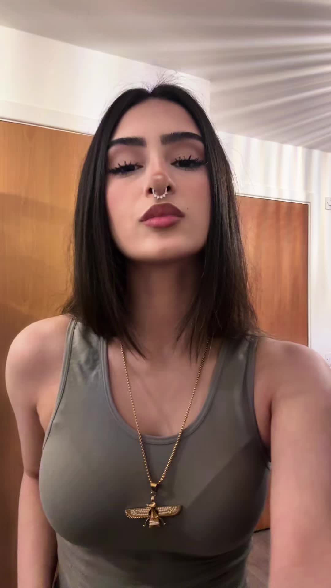 @kiana