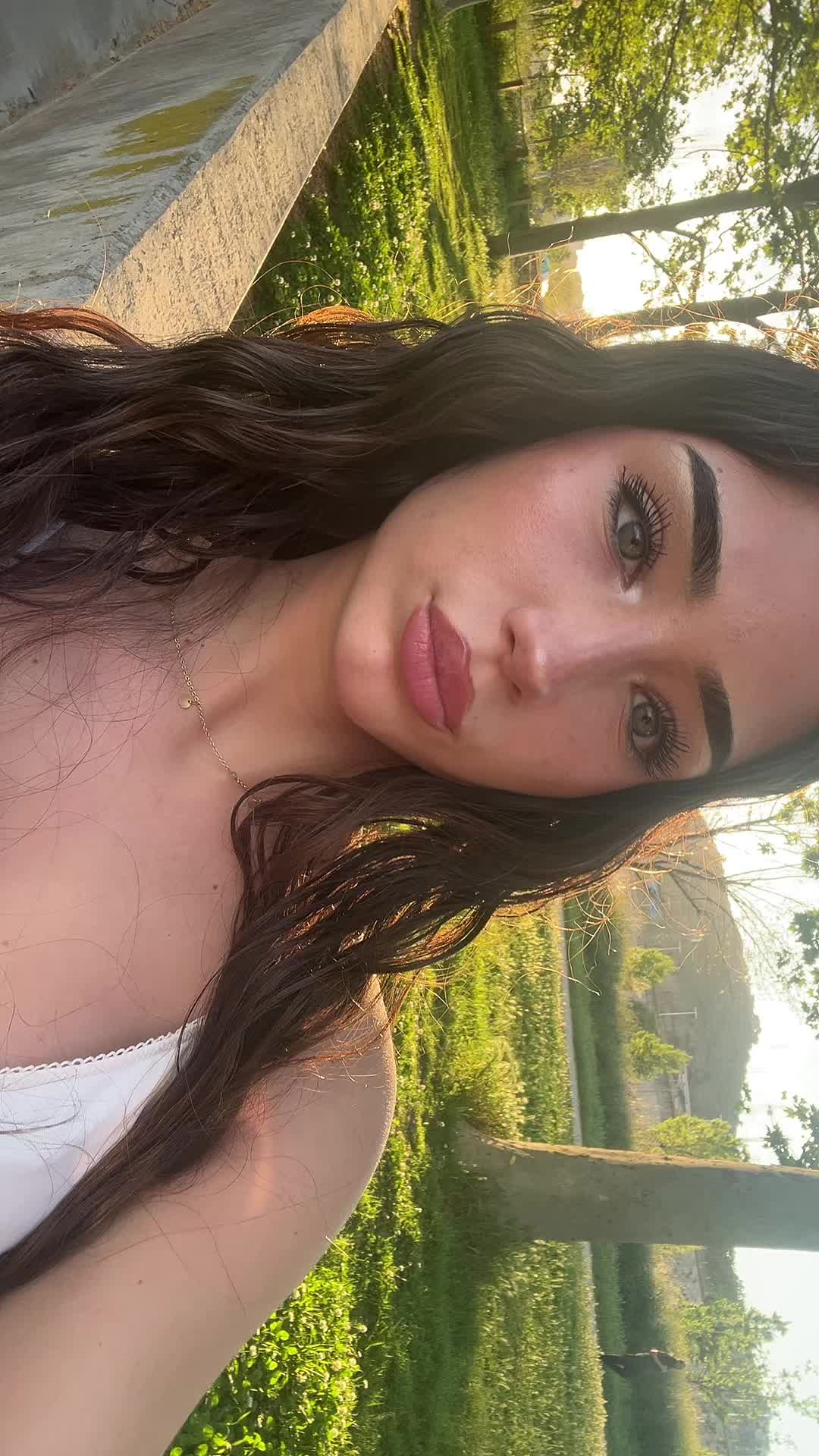 @𝑹