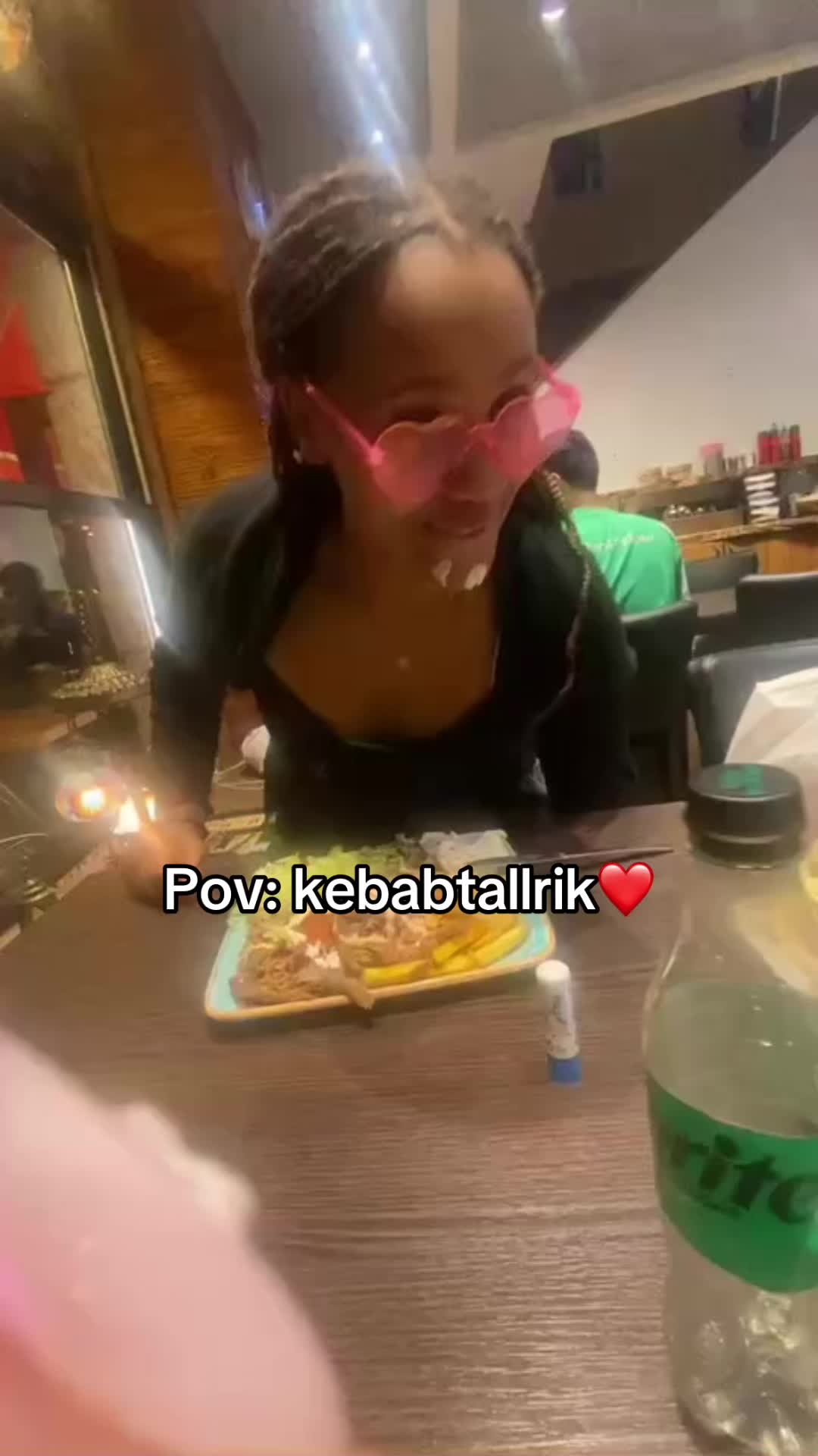 @Nicolevonreal
