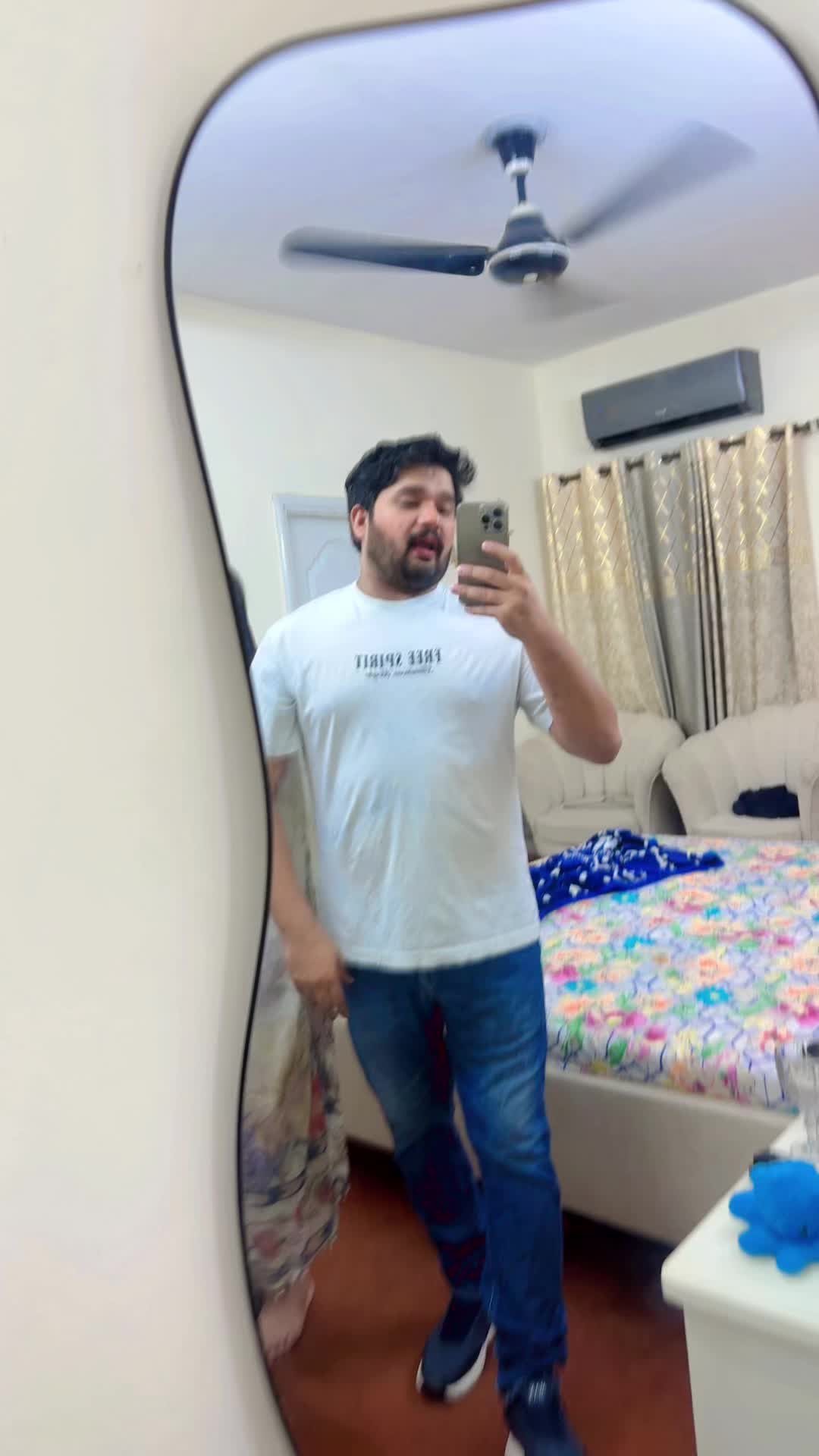 @Zillyeshahlive