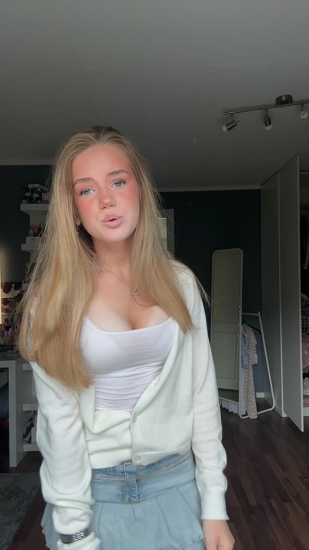 @Lollllo💗