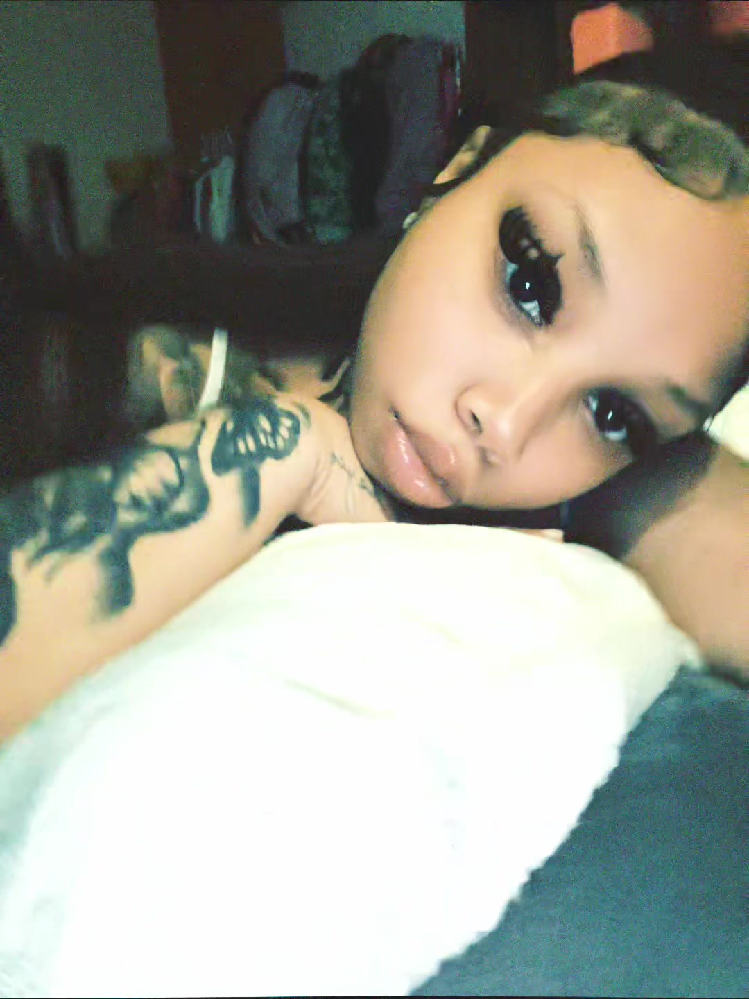 @_.stiiinkk