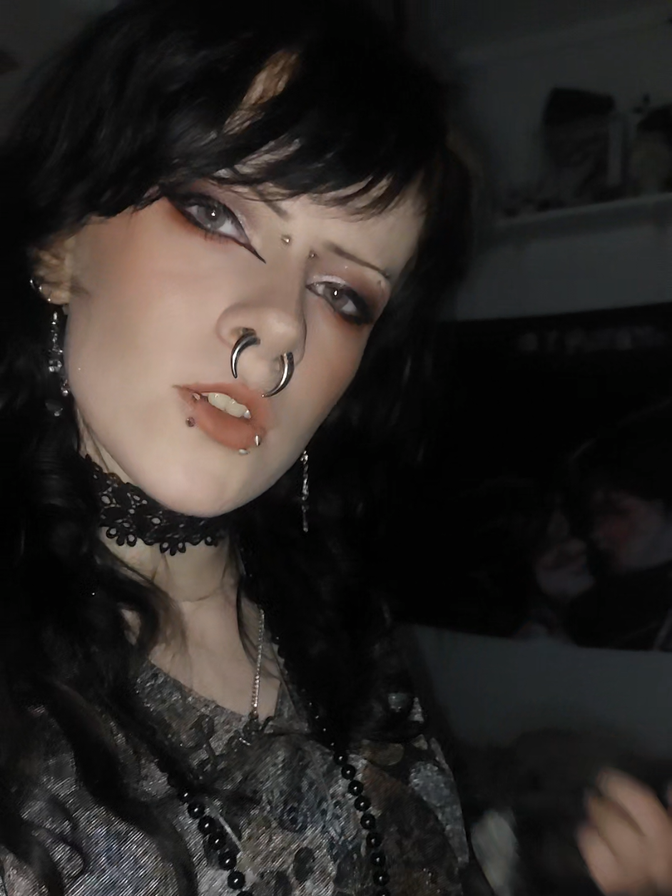 @꧁𝖛𝖊𝖗𝖔𝖓𝖎𝖈𝖆꧂