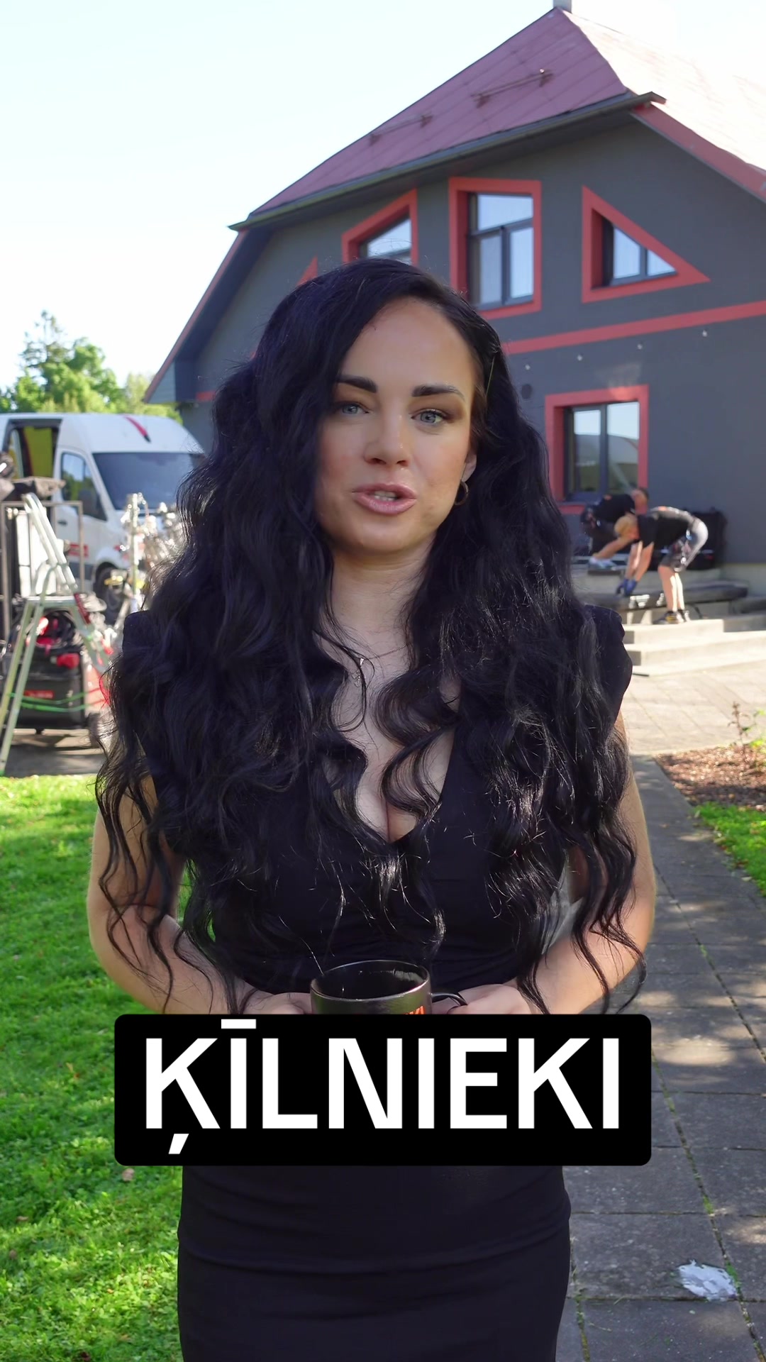 @LELDE KOVAĻOVA