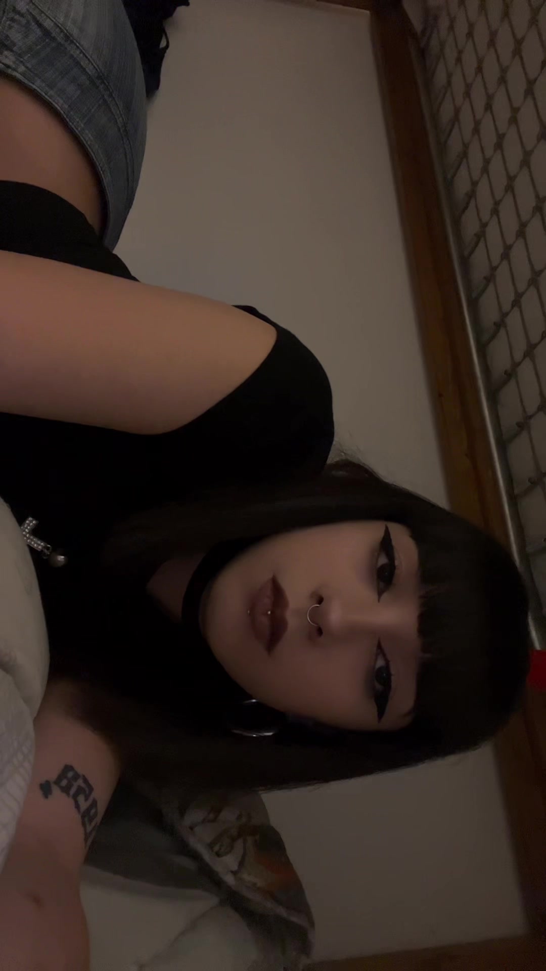 @Ani🌙
