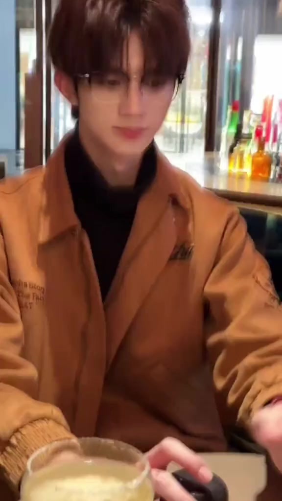 @𝘼𝙕𝙆𝘼𝙔𝙍𝙀𝙎 𝙑𝙀𝙃𝘼𝙉💫