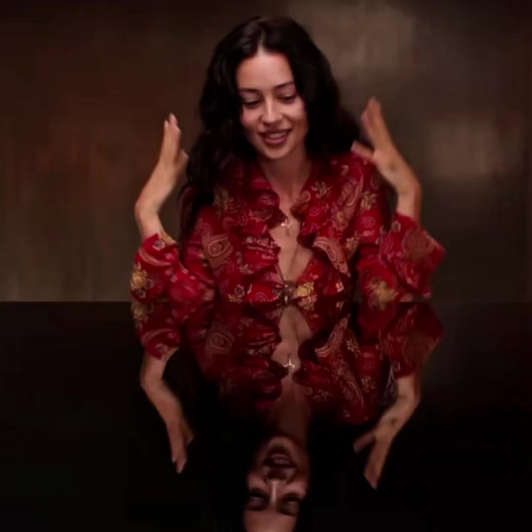 @Alexa Demie
