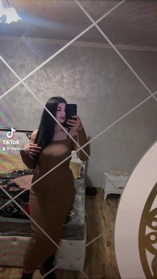 @🖤Elysa🖤