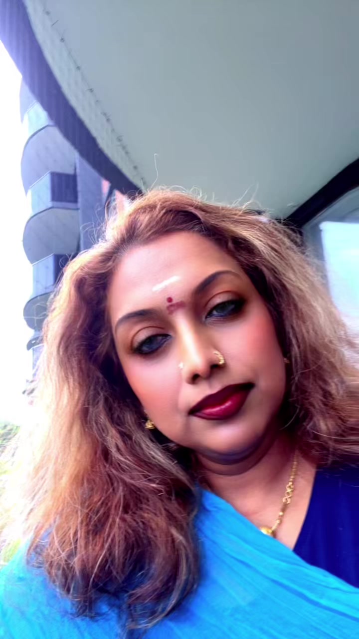 @Shobananava🇨🇦🇱🇰🇸🇬🇳🇬