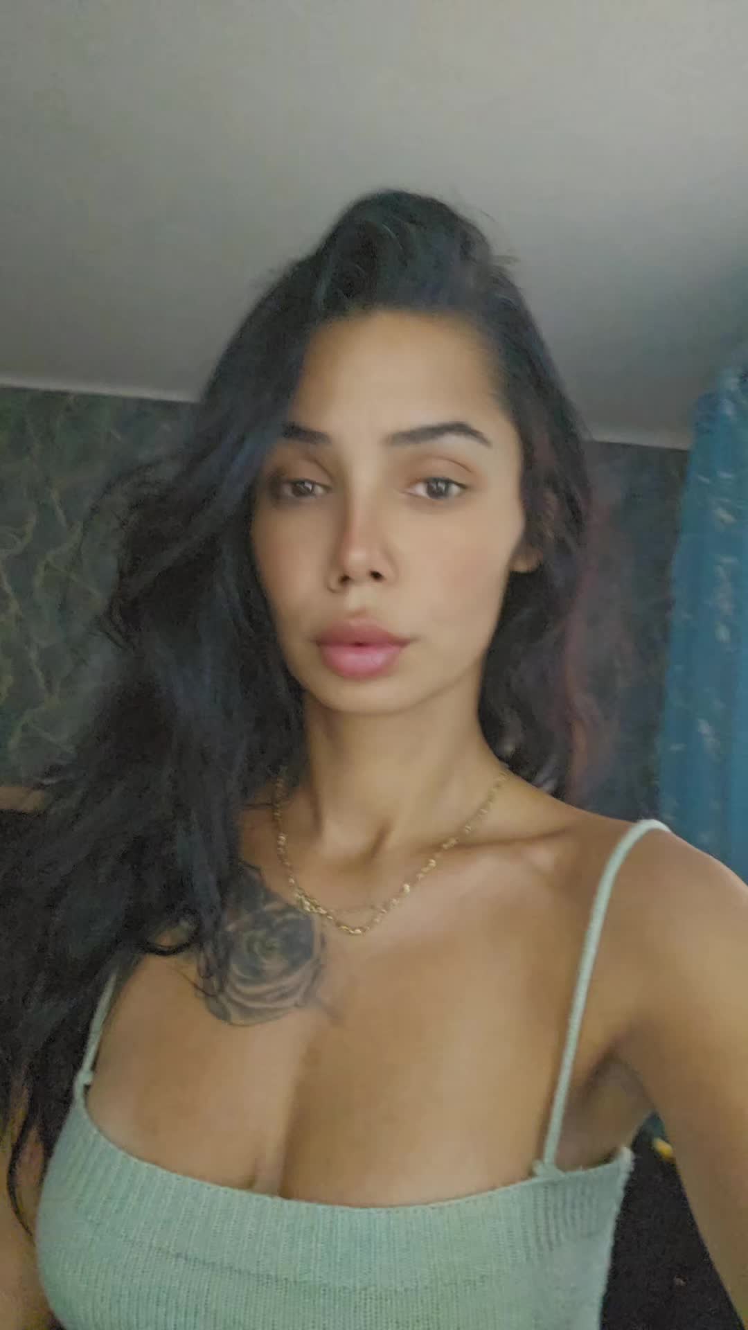 @nikoleta