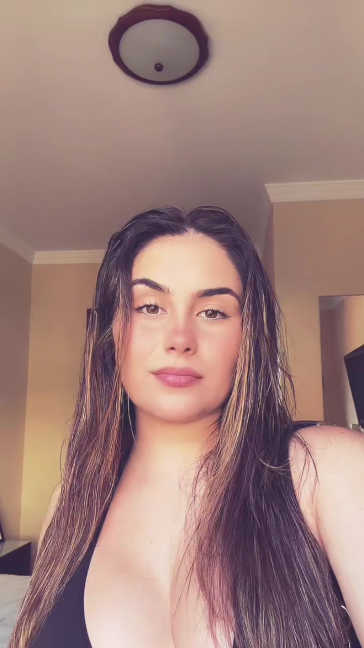 @Ylenia Santiago🥀🖤