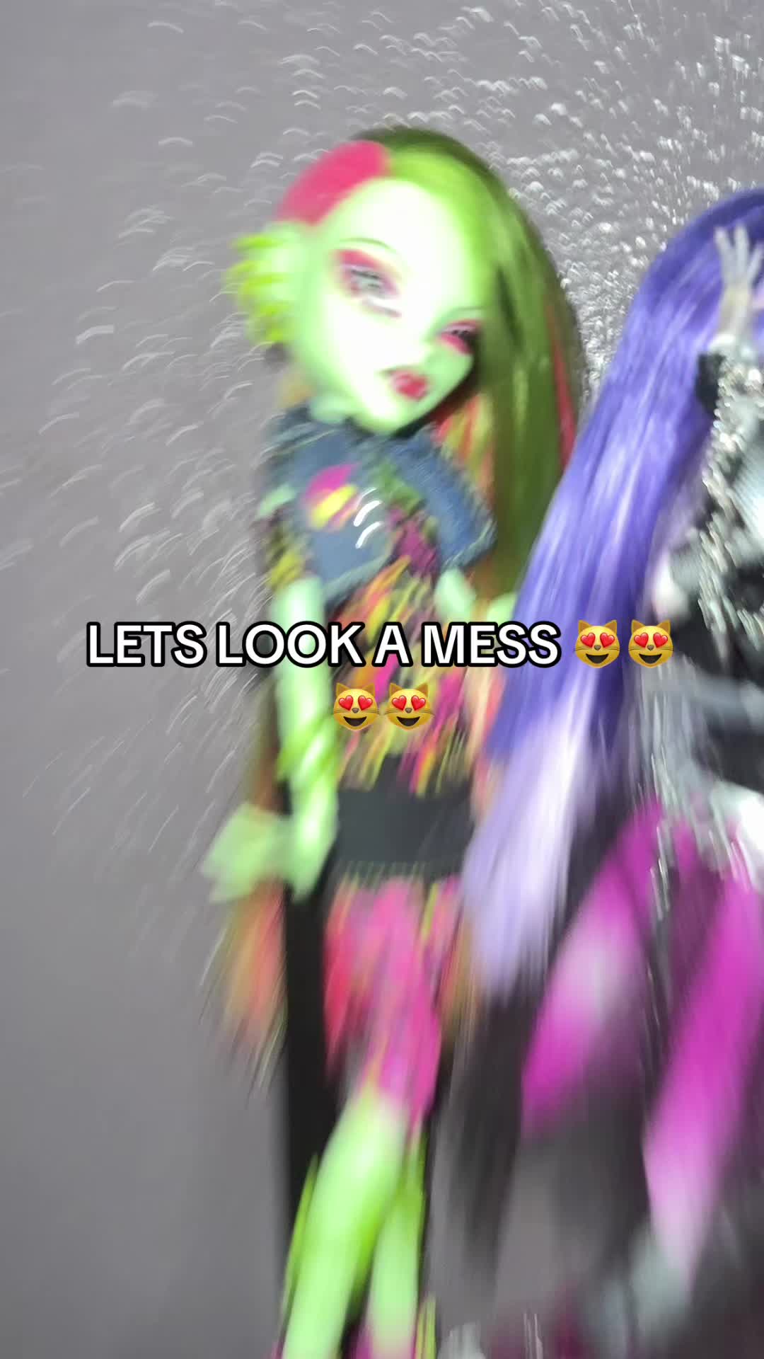 @̈̈̈𖦹˚HOWIE