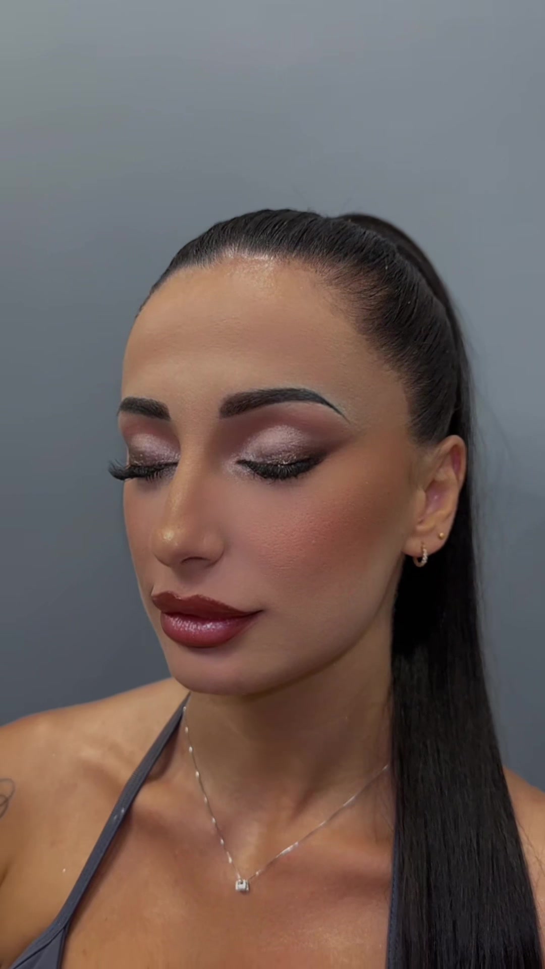 @elenaa.mua_