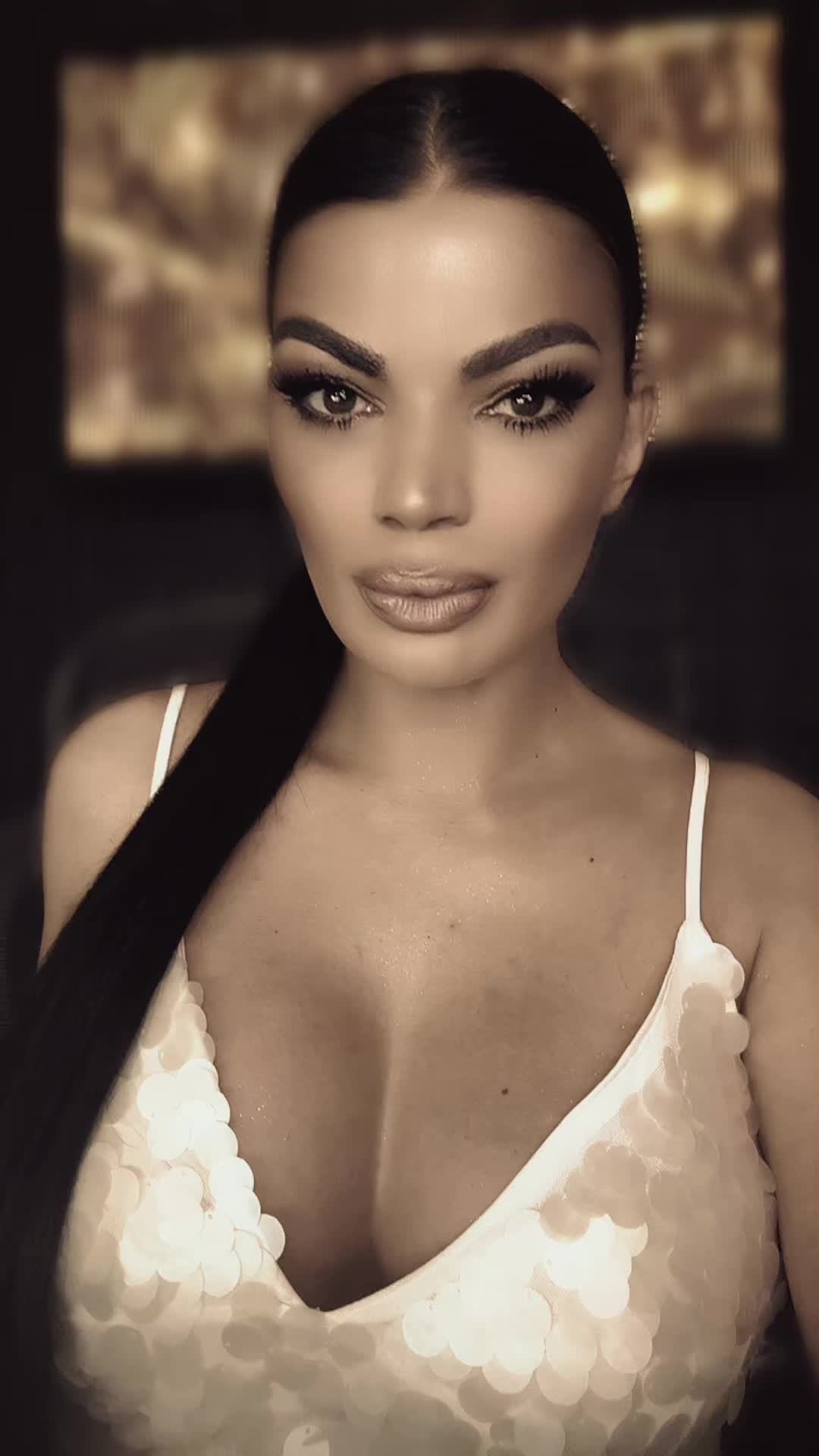 @BambinaHoney🐒
