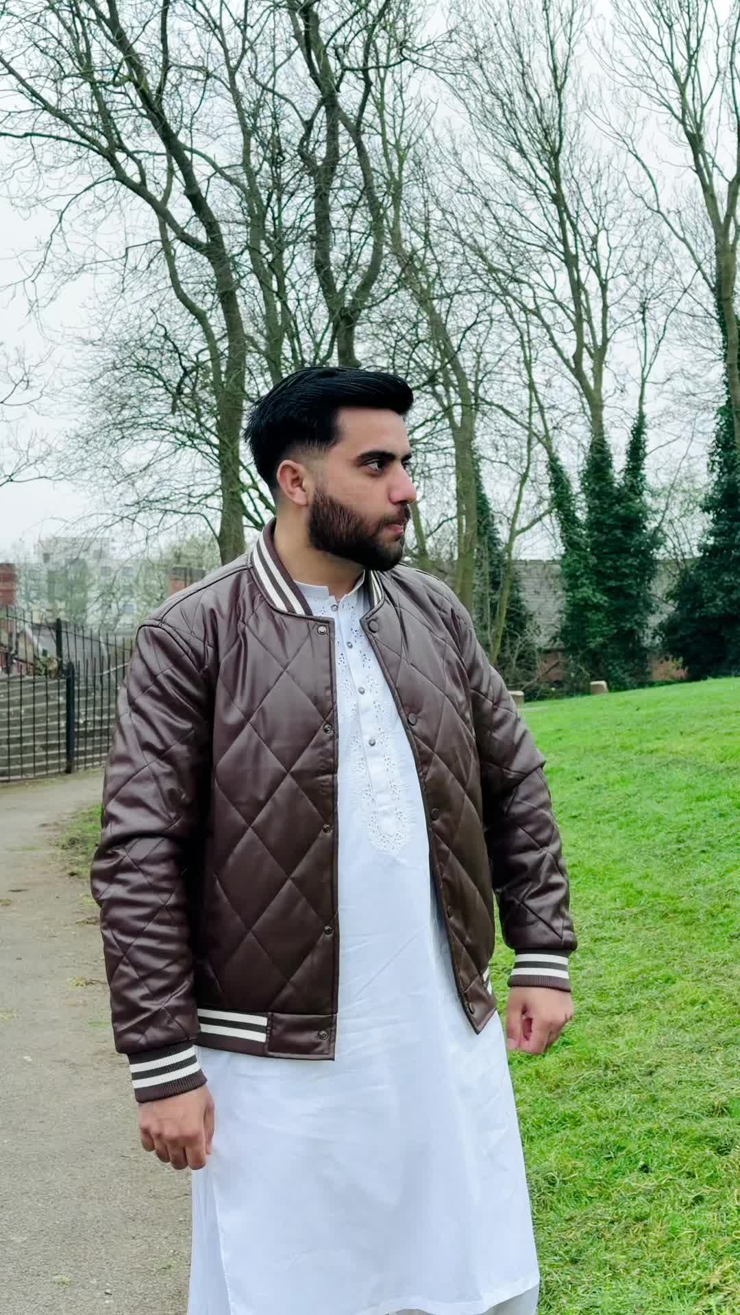 @Arslan Bhullar 🇵🇰🇬🇧