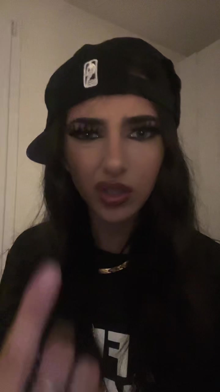 @🕷️