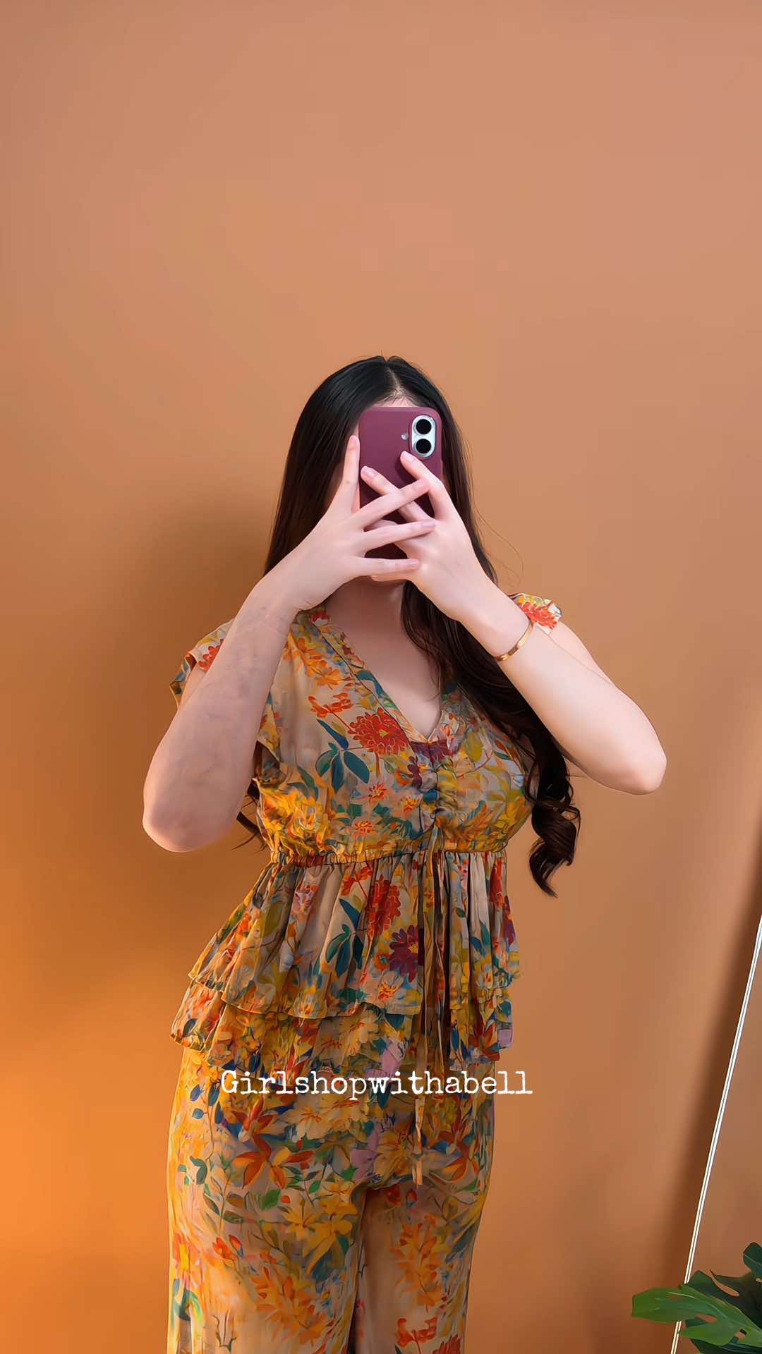 @Girlshopwithabell