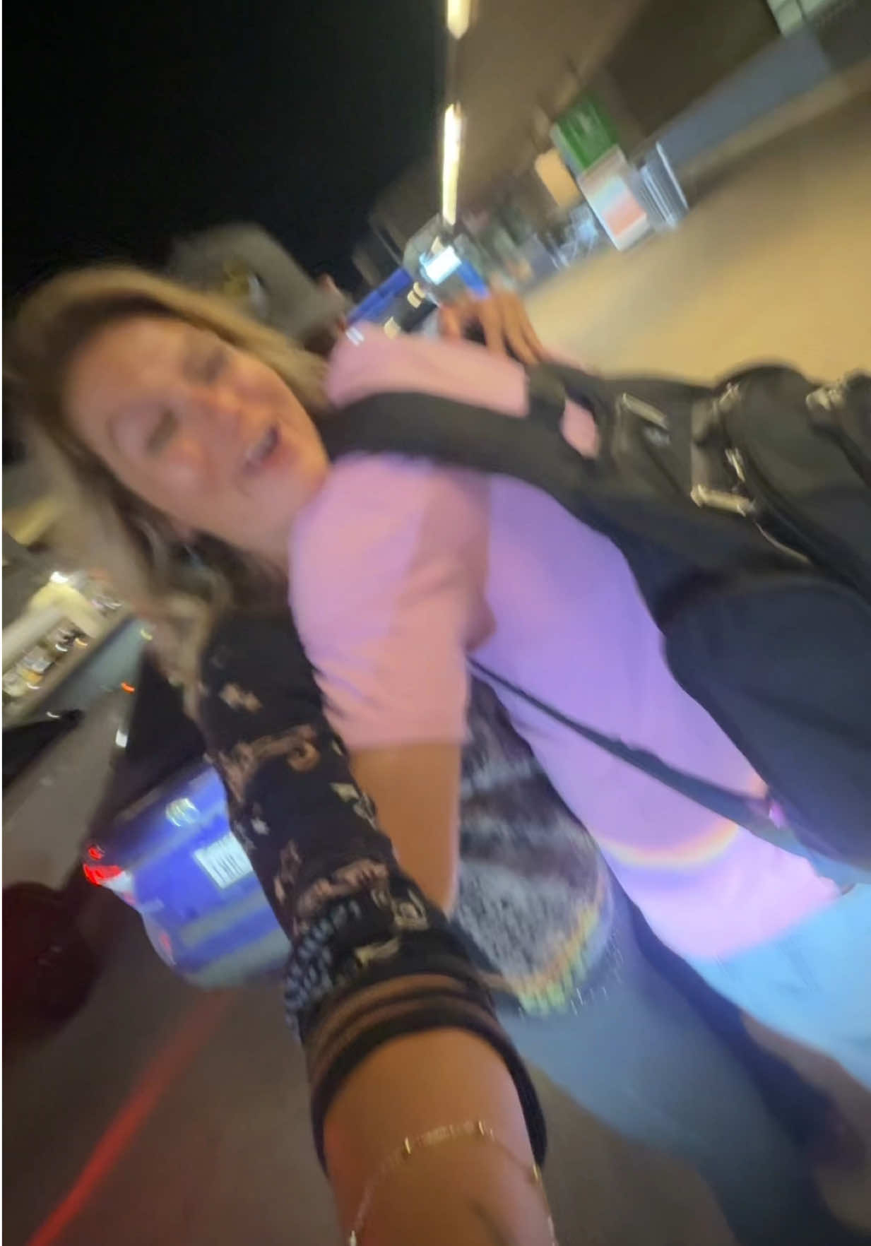 @Dela