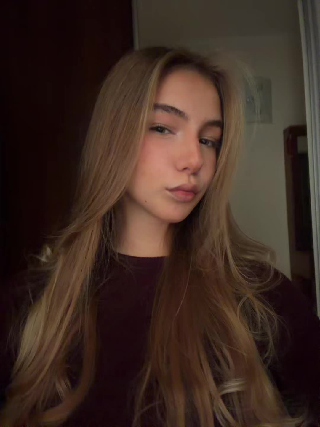 @anastasia🎀